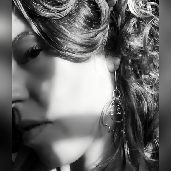 Meet your Posher, W - Picture 1 of 1